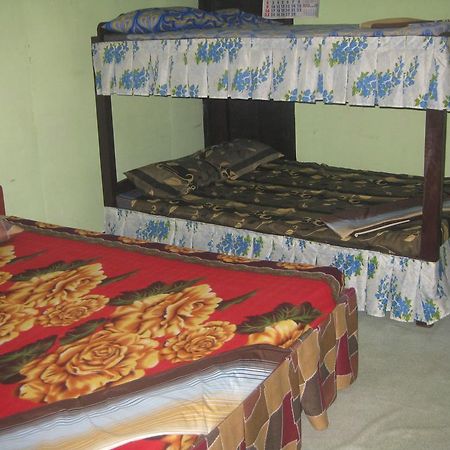 Quoyas Inn Davao City Exteriör bild