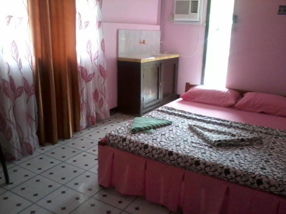 Quoyas Inn Davao City Exteriör bild